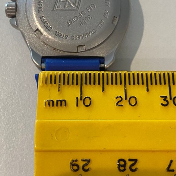 Eddie Bauer SM Sport Watch Women 28mm Date New Battery - Picture 9 of 9